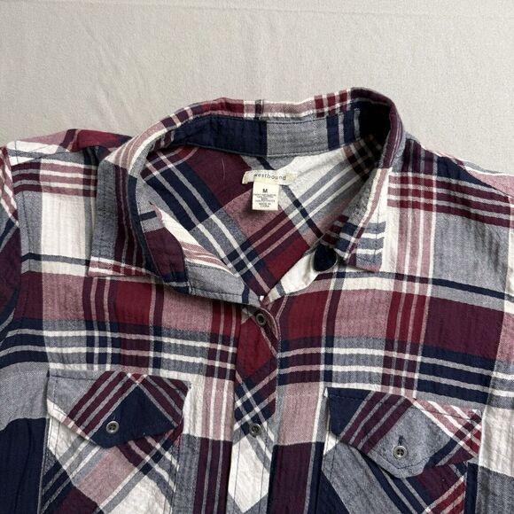 Westbound Shirt Women's Size Medium Blue Red Boho Button Up Long Sleeve Roll Tab - Picture 2 of 4